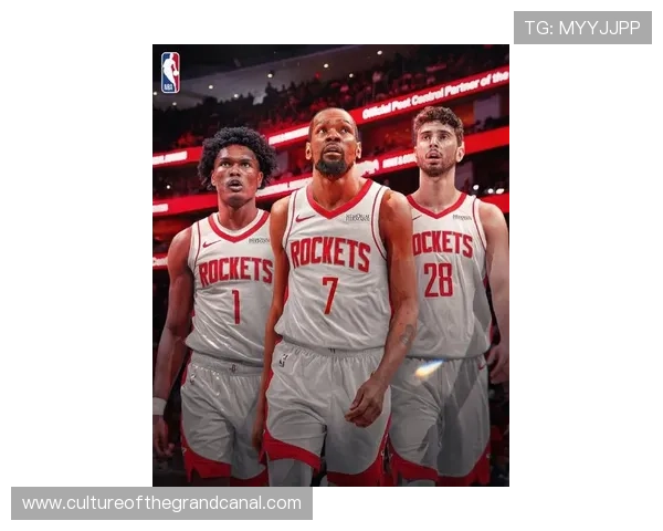 休斯敦火箭全力冲击新赛季季后赛展望与年轻核心成长分析