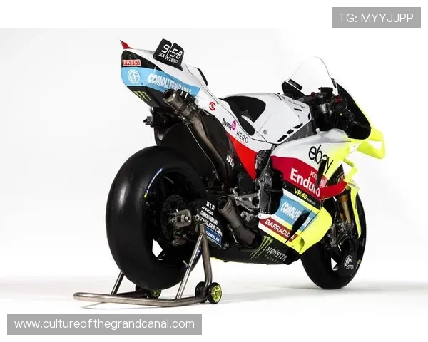 MotoGP赛季最新动态：斗志高涨的车手们迎战全新挑战