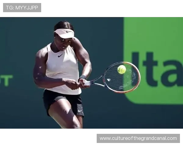 全网球迷瞩目!澳网首日惊现大冷门局面混乱深情席卷 全网球迷瞩目!澳网首日惊现大冷门局面混乱深情席卷